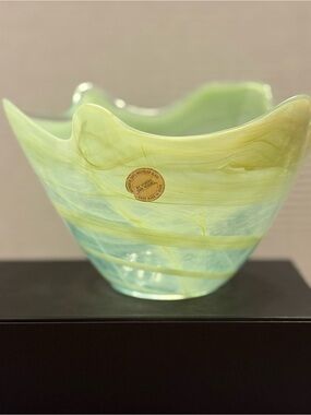 Vintage San Miguel Spain Recycled Art Glass Bowl Green White Alabaster Swirl